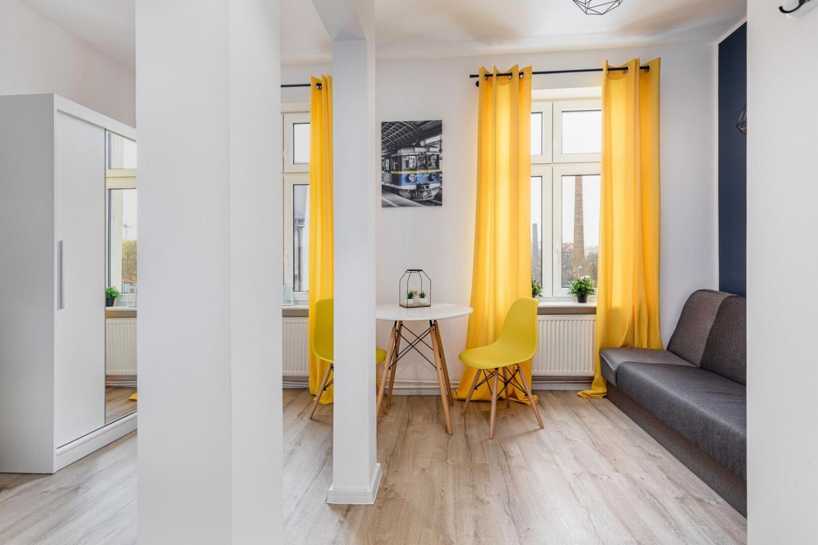 Apartly - Apartament 1, Czarnieckiego 11 Dworzec *